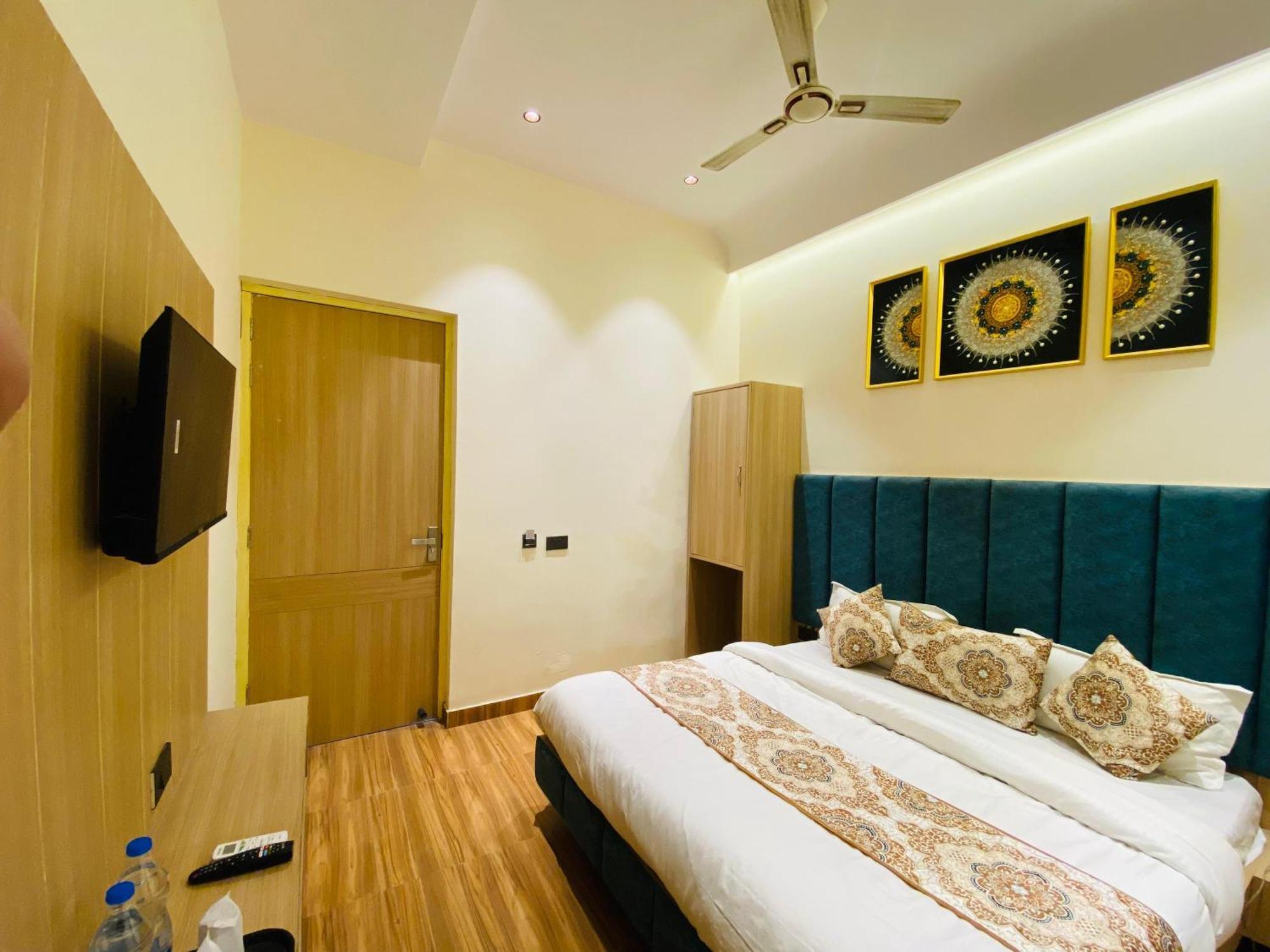 Park Plaza Hotel Near Golden Temple Amritsar Exterior foto