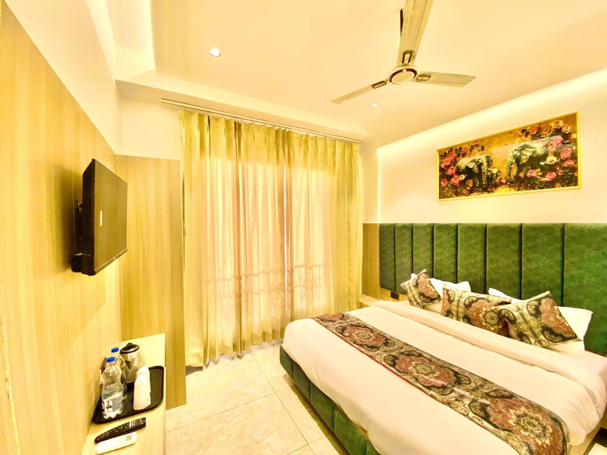 Park Plaza Hotel Near Golden Temple Amritsar Exterior foto