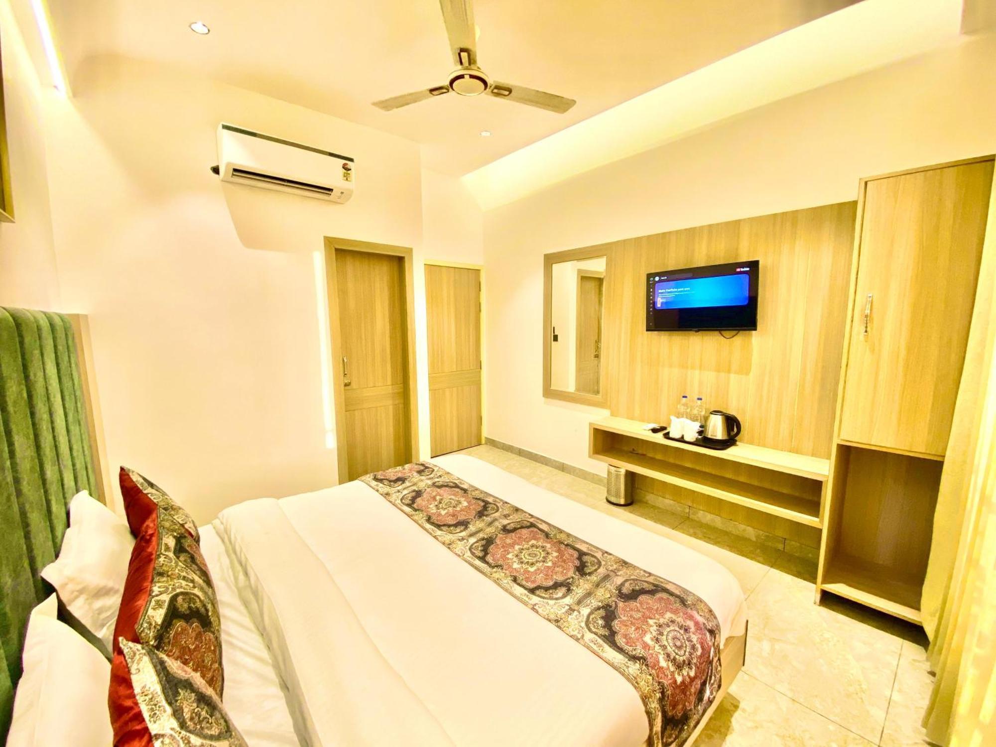 Park Plaza Hotel Near Golden Temple Amritsar Exterior foto