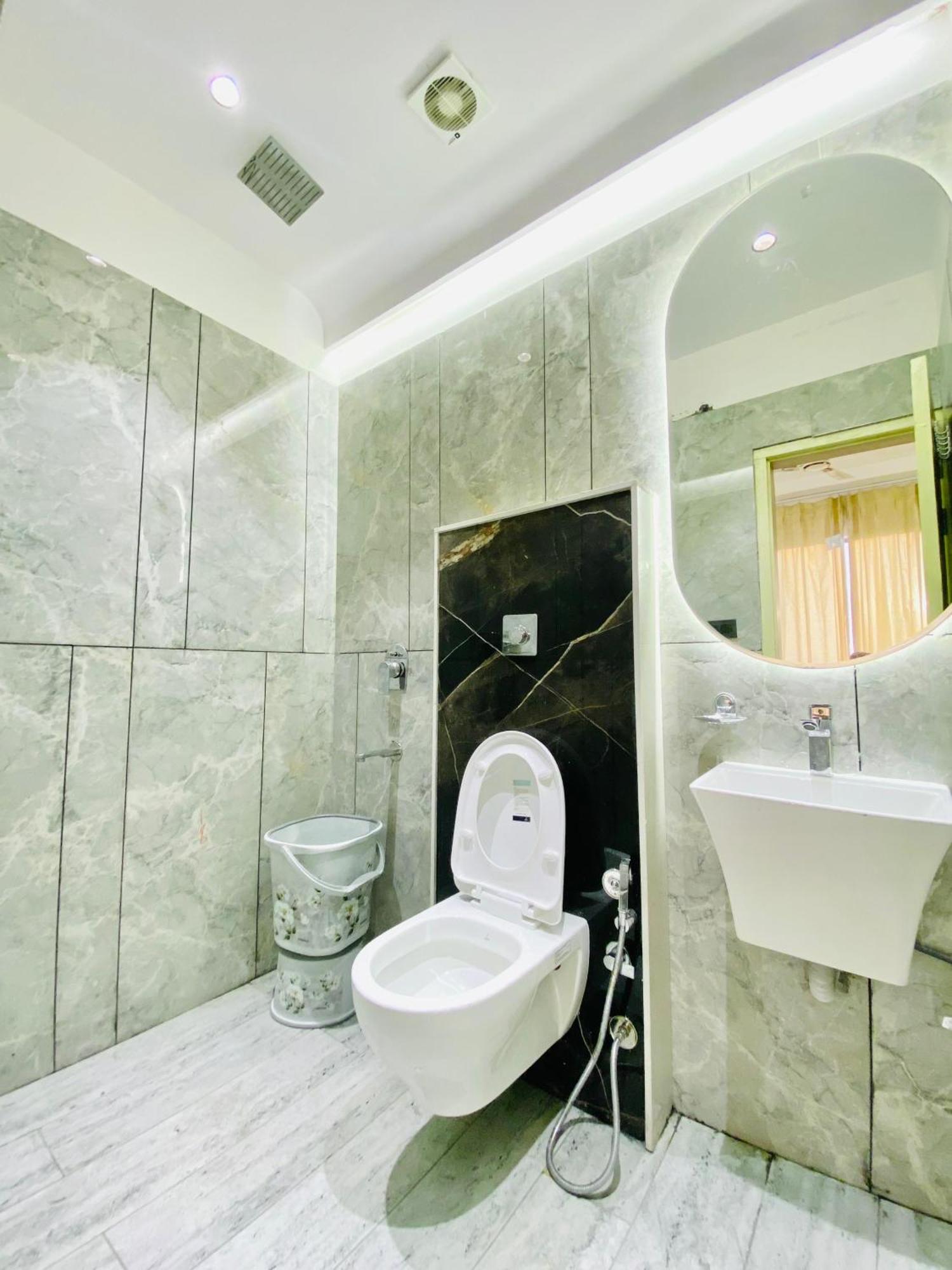 Park Plaza Hotel Near Golden Temple Amritsar Exterior foto