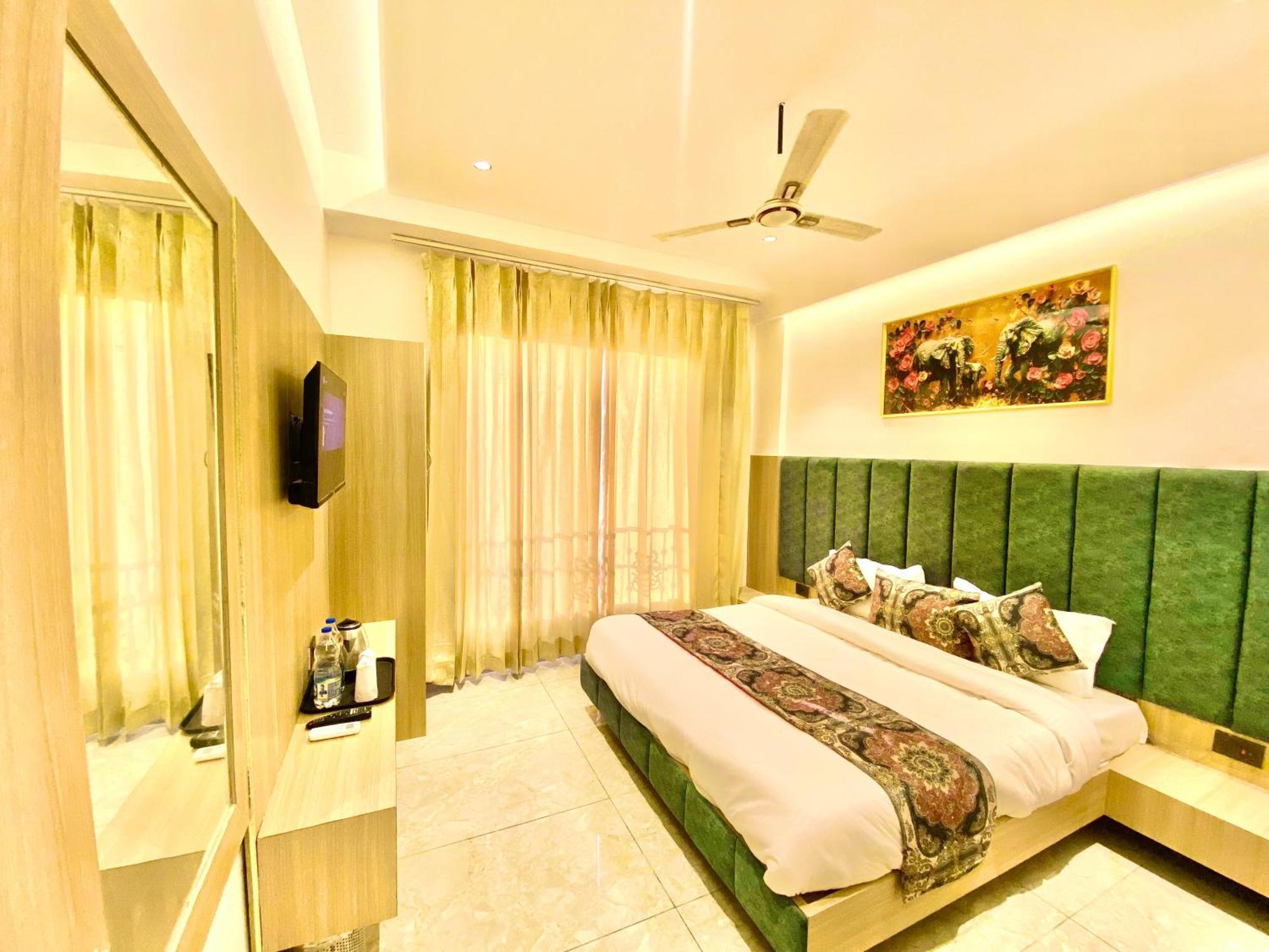 Park Plaza Hotel Near Golden Temple Amritsar Exterior foto