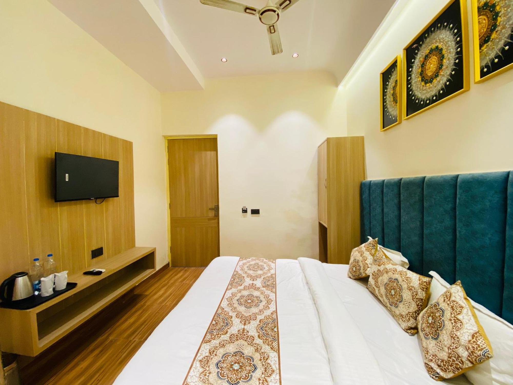 Park Plaza Hotel Near Golden Temple Amritsar Exterior foto