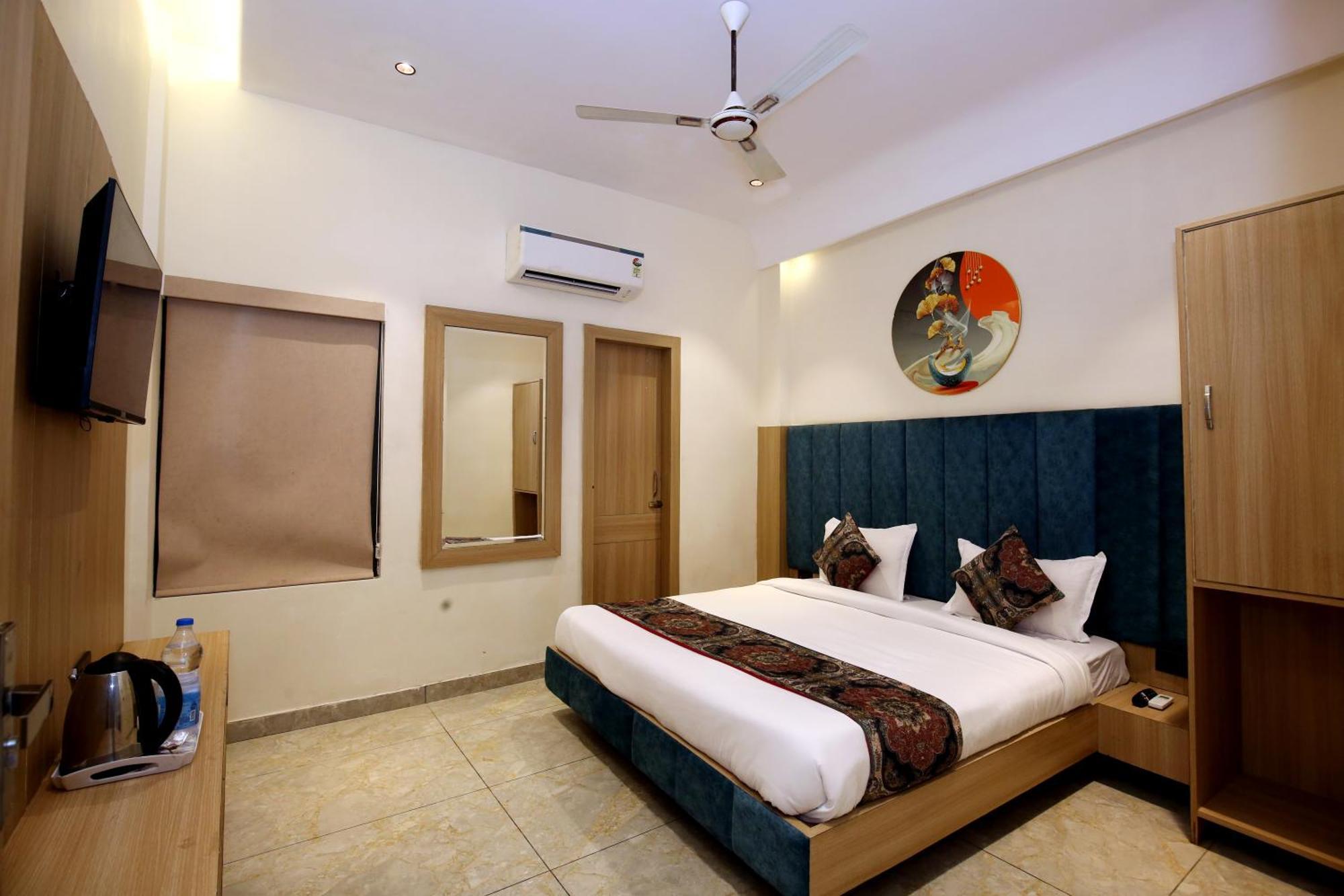 Park Plaza Hotel Near Golden Temple Amritsar Exterior foto